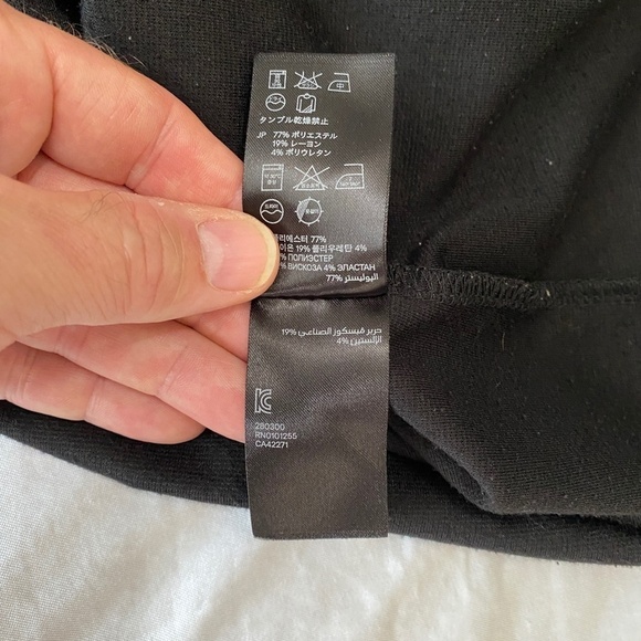 H&M Women's Black Long Sleeve Straight Sheath Mini Pullover Dress Size Medium - Picture 8 of 16